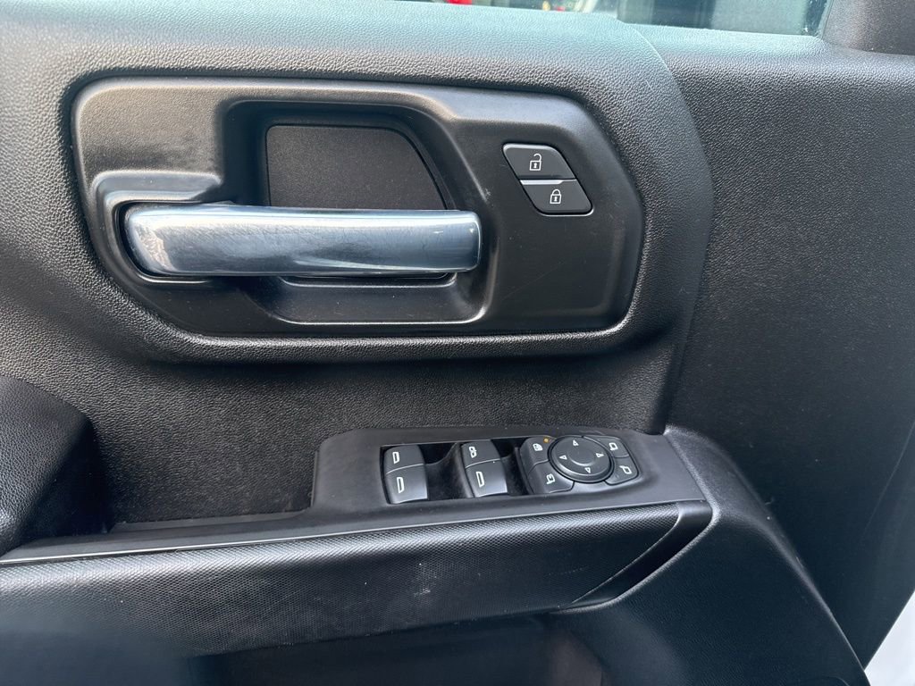 Used 2021 Chevrolet Silverado 2500 Custom w/ Custom Value Package image 23