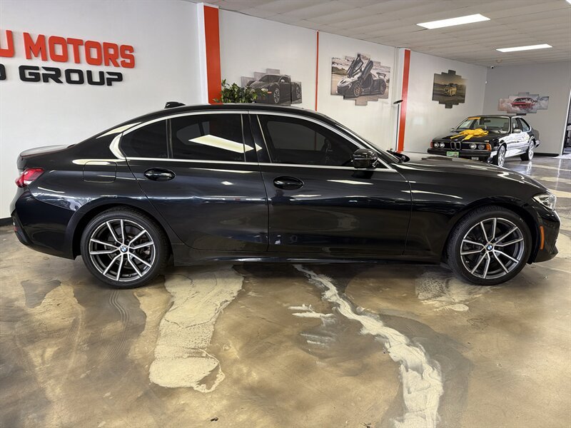 Used 2019 BMW 330i Sedan w/ Convenience Package RWD image 12