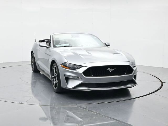 Certified 2022 Ford Mustang GT Premium w/ Equipment Group 401A image 4