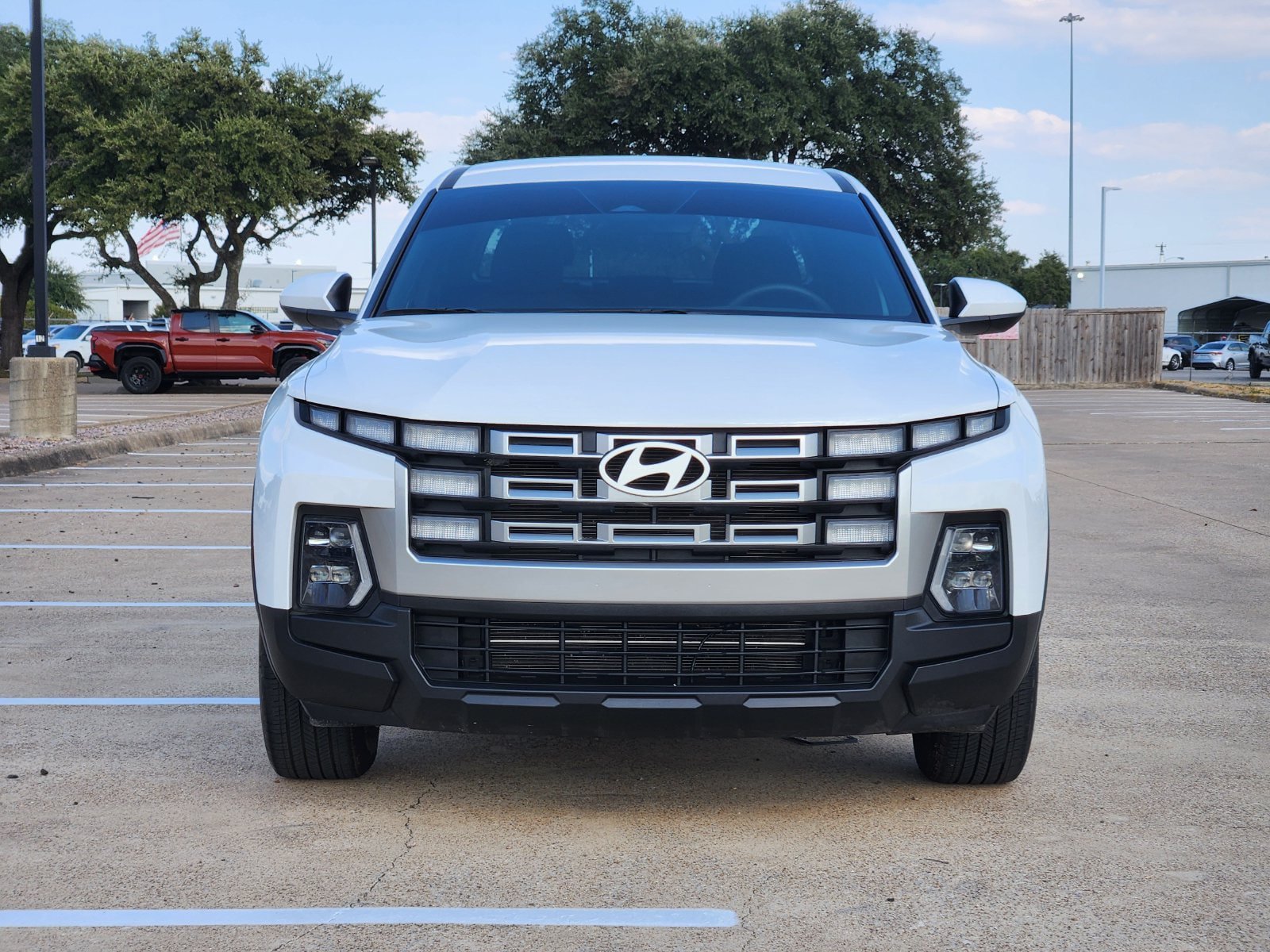 Used 2025 Hyundai Santa Cruz SE AWD/4WD image 7