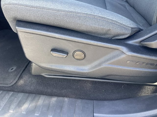 Used 2025 Ford F150 XLT w/ Equipment Group 301A Standard AWD/4WD image 18