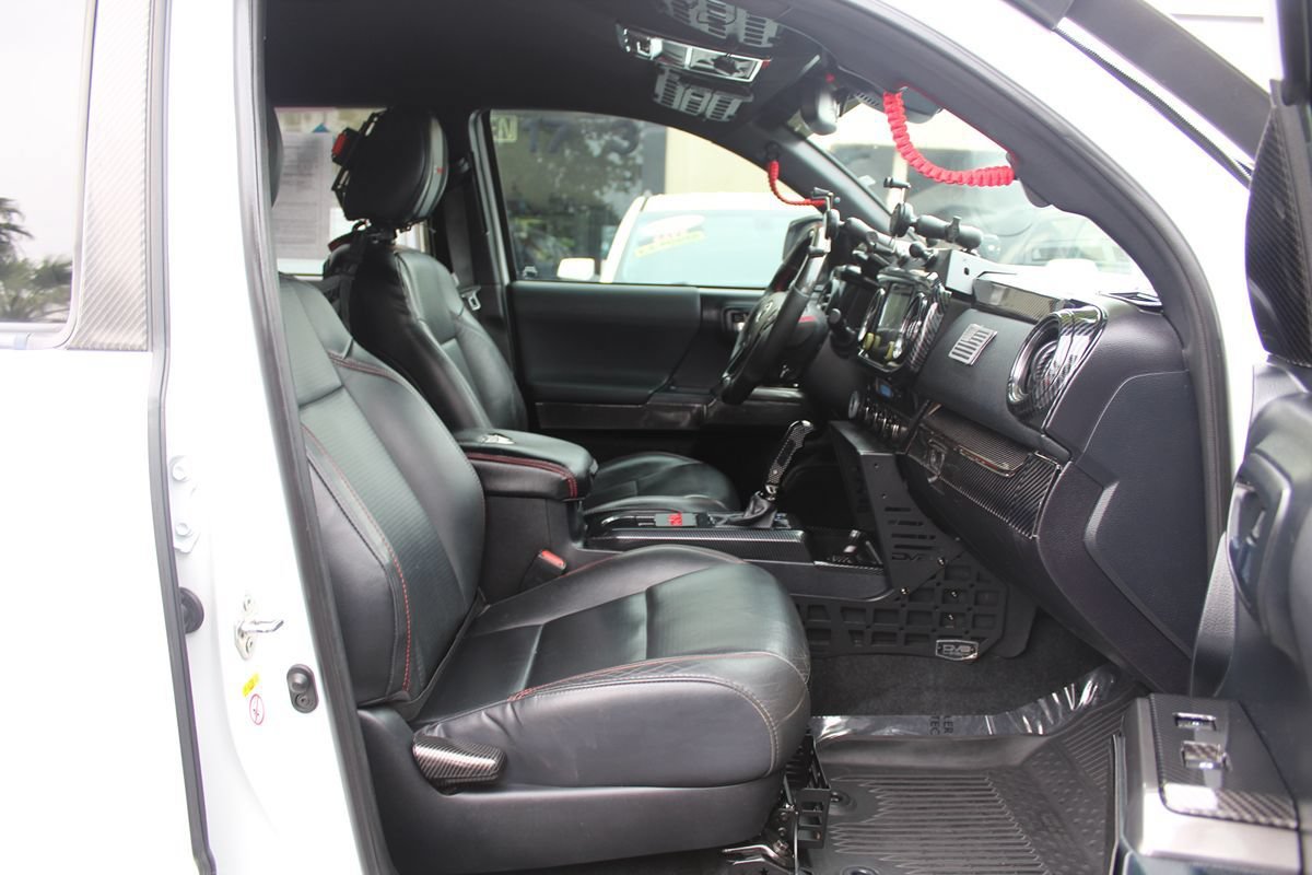 Used 2018 Toyota Tacoma TRD Pro AWD/4WD image 51