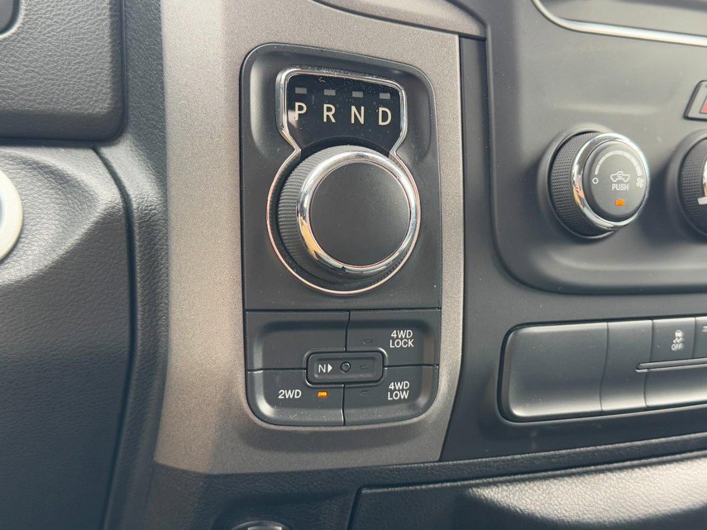 Used 2017 RAM 1500 Express w/ Express Value Package AWD/4WD image 21