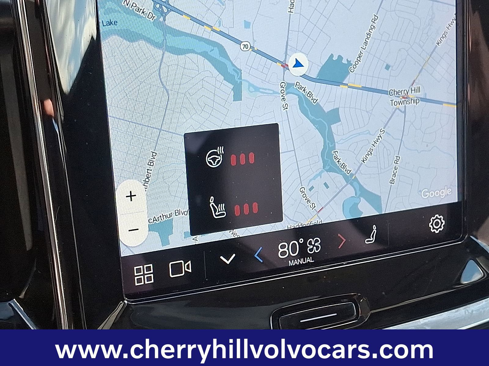 Certified 2023 Volvo S60 B5 Plus w/ Climate Package image 25