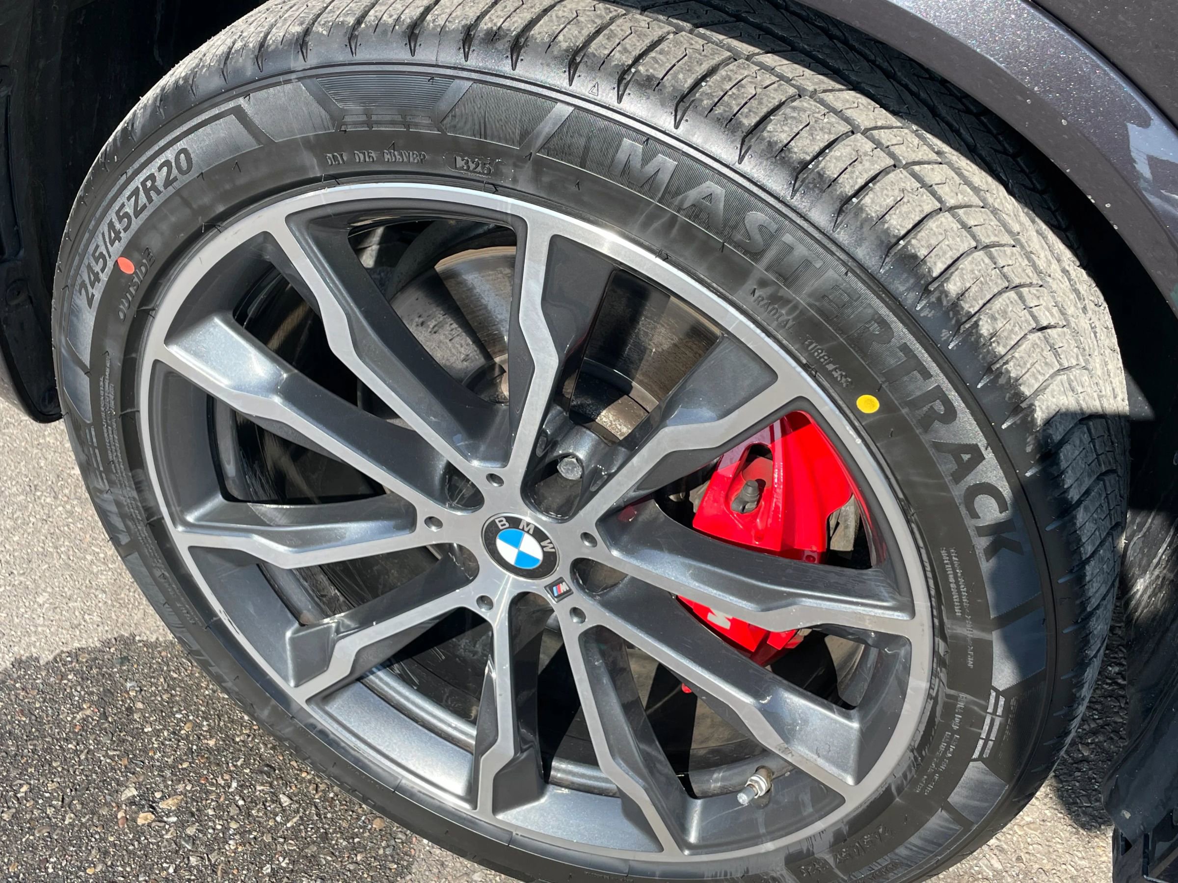 Used 2022 BMW X3 M40i w/ Premium Package image 9