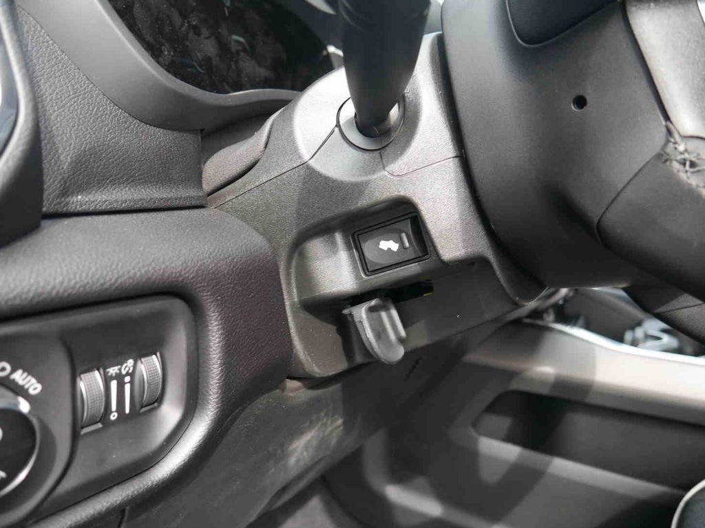 New 2026 RAM 3500 Laramie image 40
