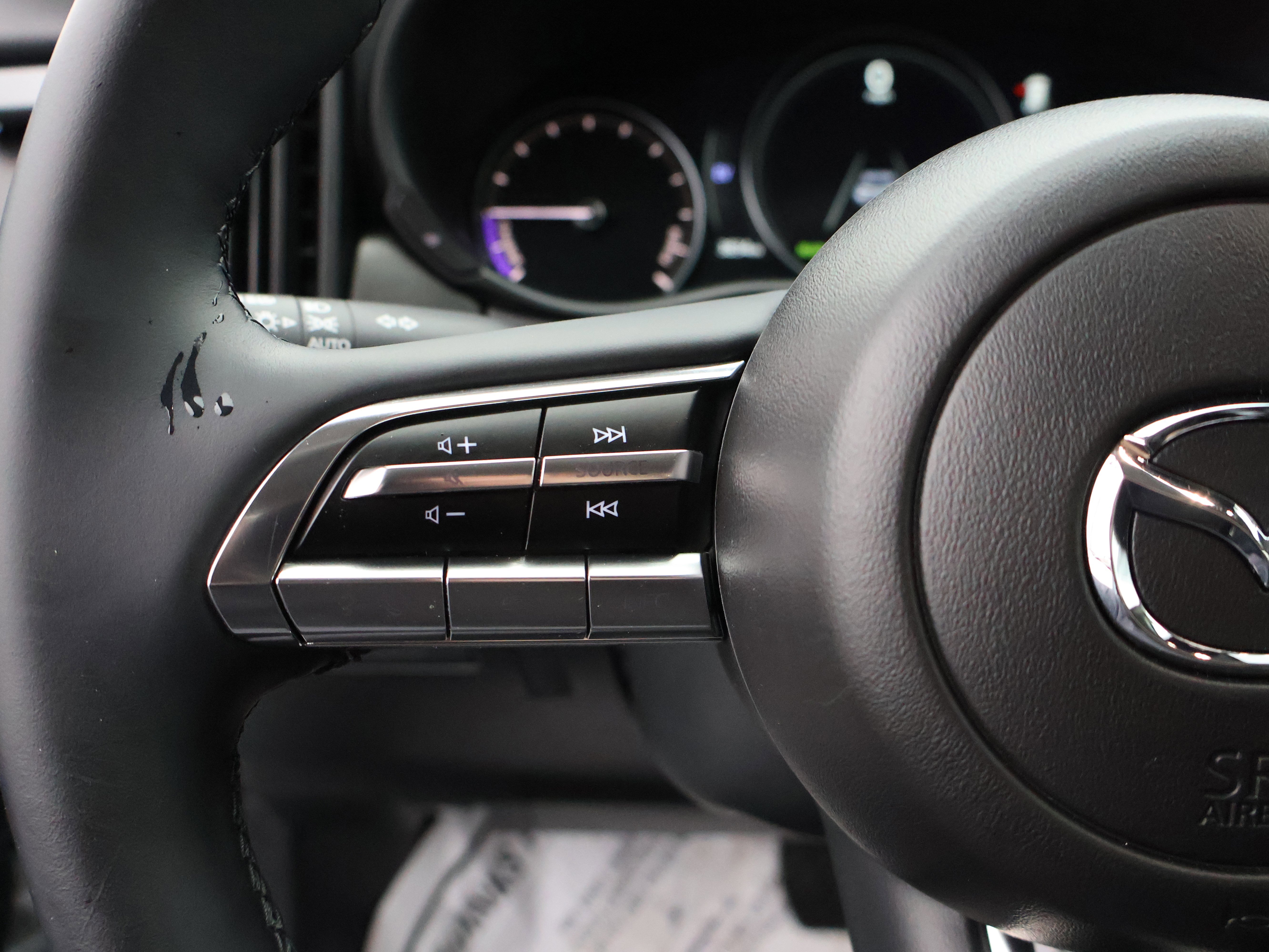 Certified 2025 MAZDA CX-50 AWD 2.5 Hybrid w/ Premium Pkg image 29