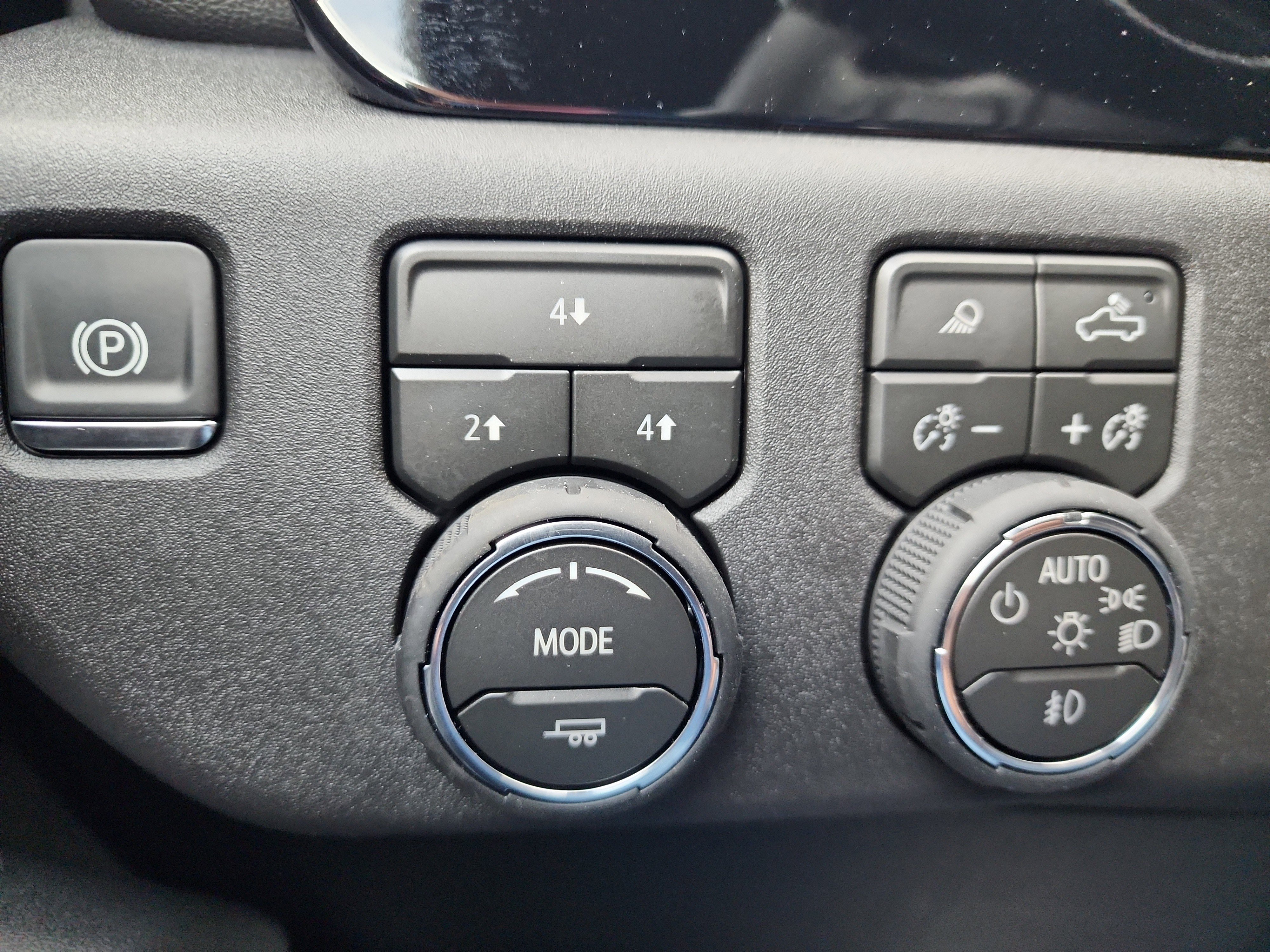 New 2026 Chevrolet Silverado 2500 LT image 23