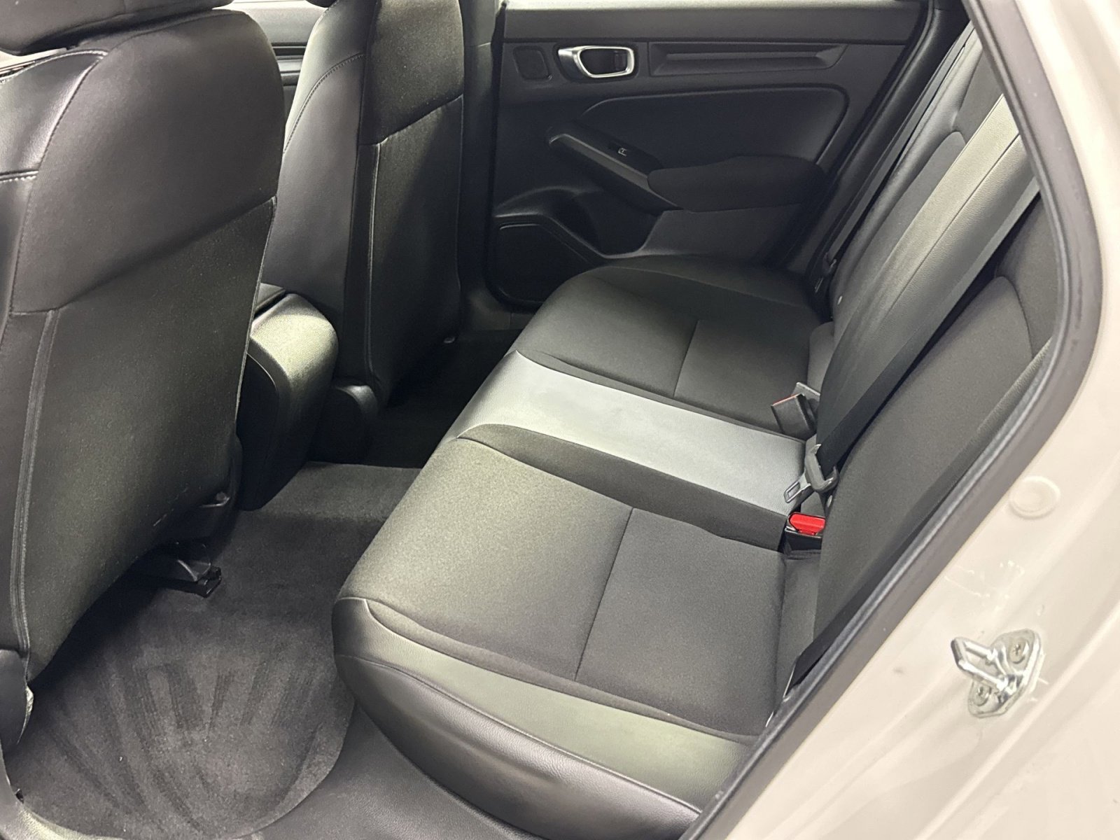 Used 2025 Honda Civic Sport image 28