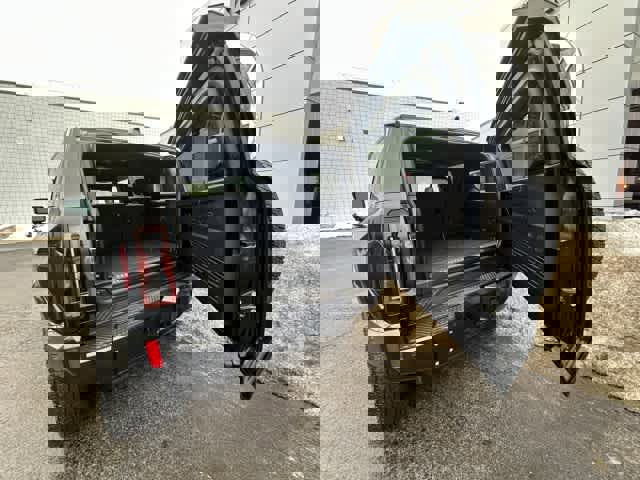 Used 2024 GMC Hummer EV 3X image 7