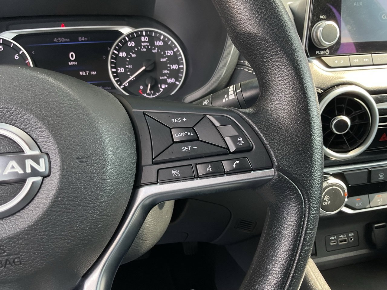 Used 2025 Nissan Sentra SV FWD image 34