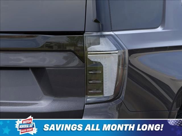New 2026 Chevrolet Tahoe Premier w/ Sun And Tow Package AWD/4WD image 11