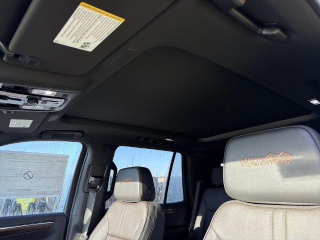 New 2026 Chevrolet Tahoe High Country w/ Sun And Tow Package AWD/4WD image 29