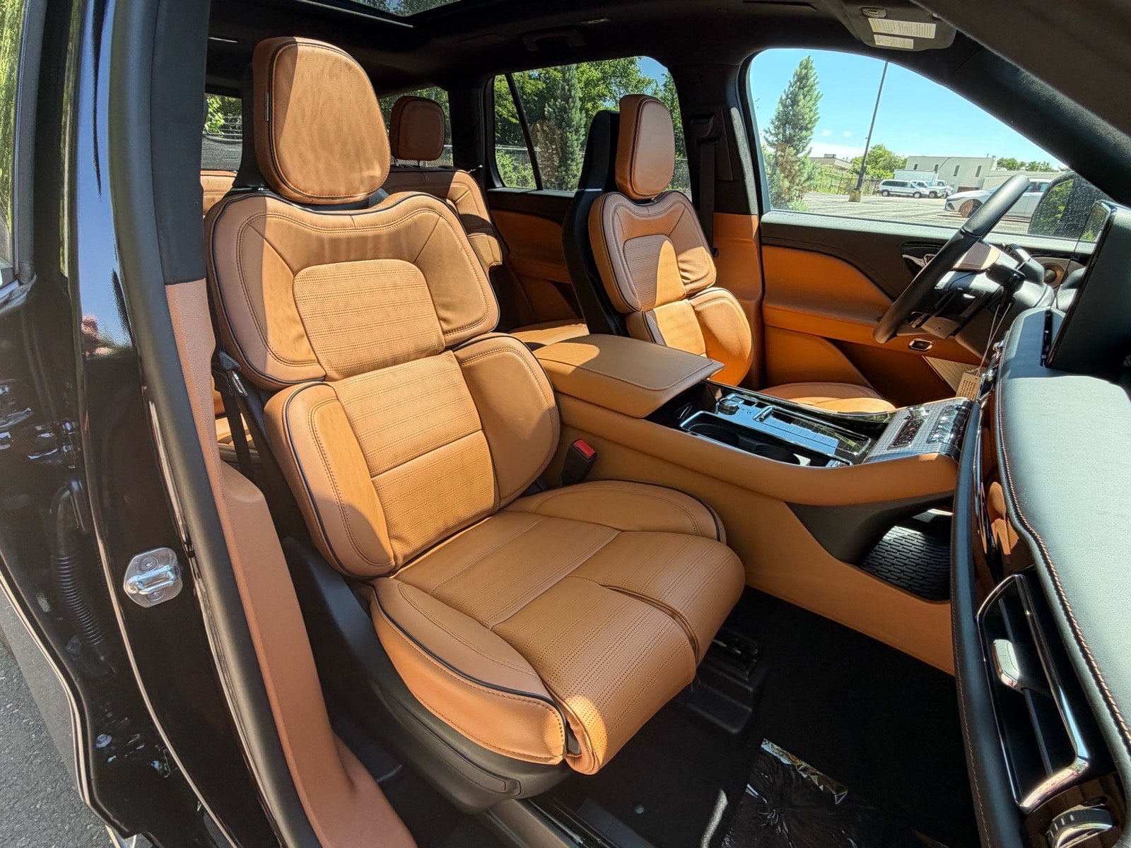 New 2026 Lincoln Aviator Black Label AWD/4WD image 12