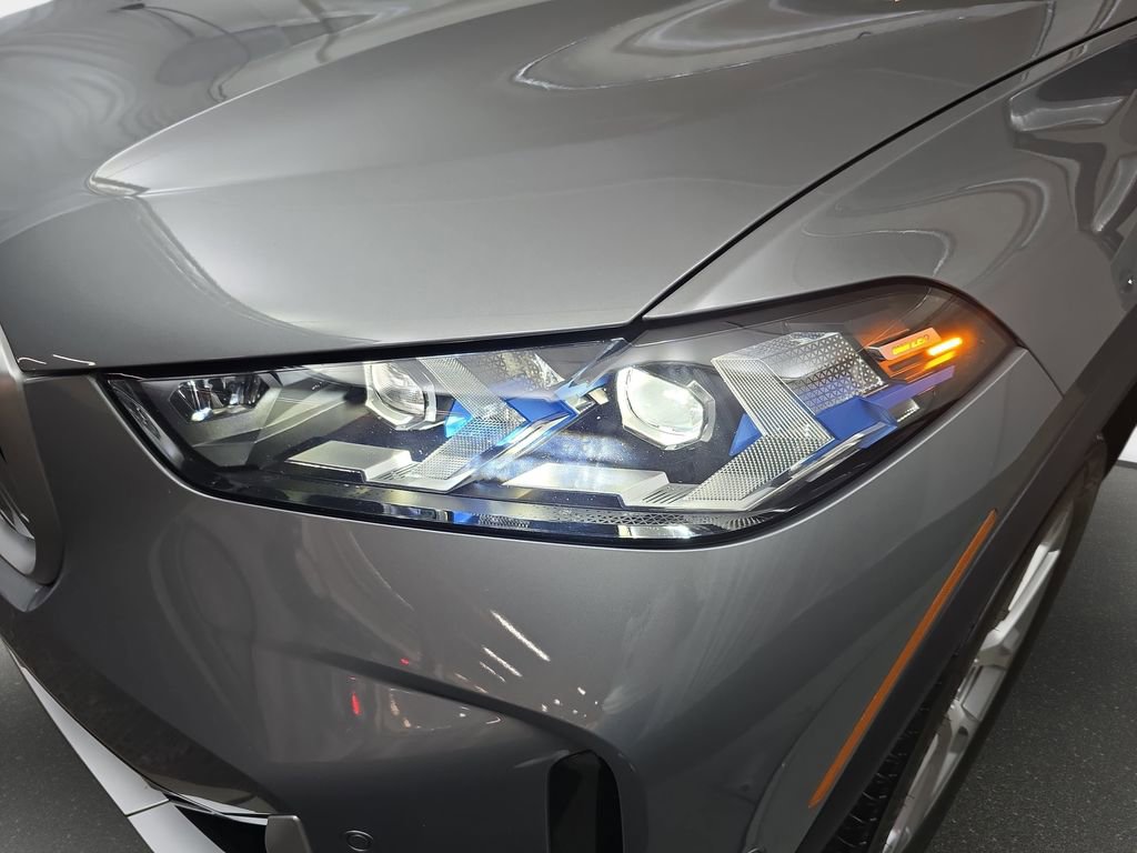 Certified 2024 BMW X5 xDrive40i w/ Premium Package AWD/4WD image 28
