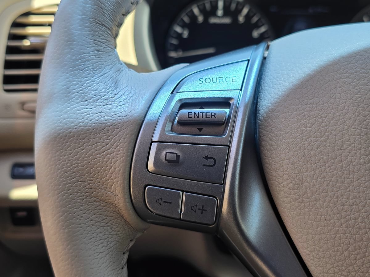 Used 2015 Nissan Altima 2.5 SV FWD image 28
