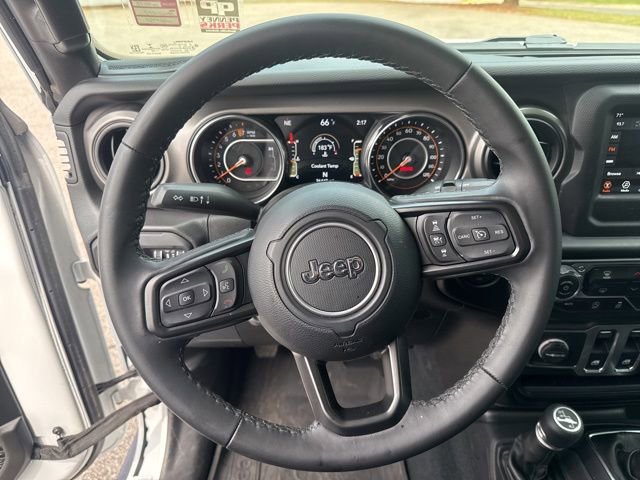 Used 2022 Jeep Wrangler Sport AWD/4WD image 22