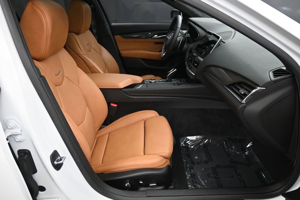 Used 2022 Cadillac CT5 V w/ Platinum Package RWD image 28