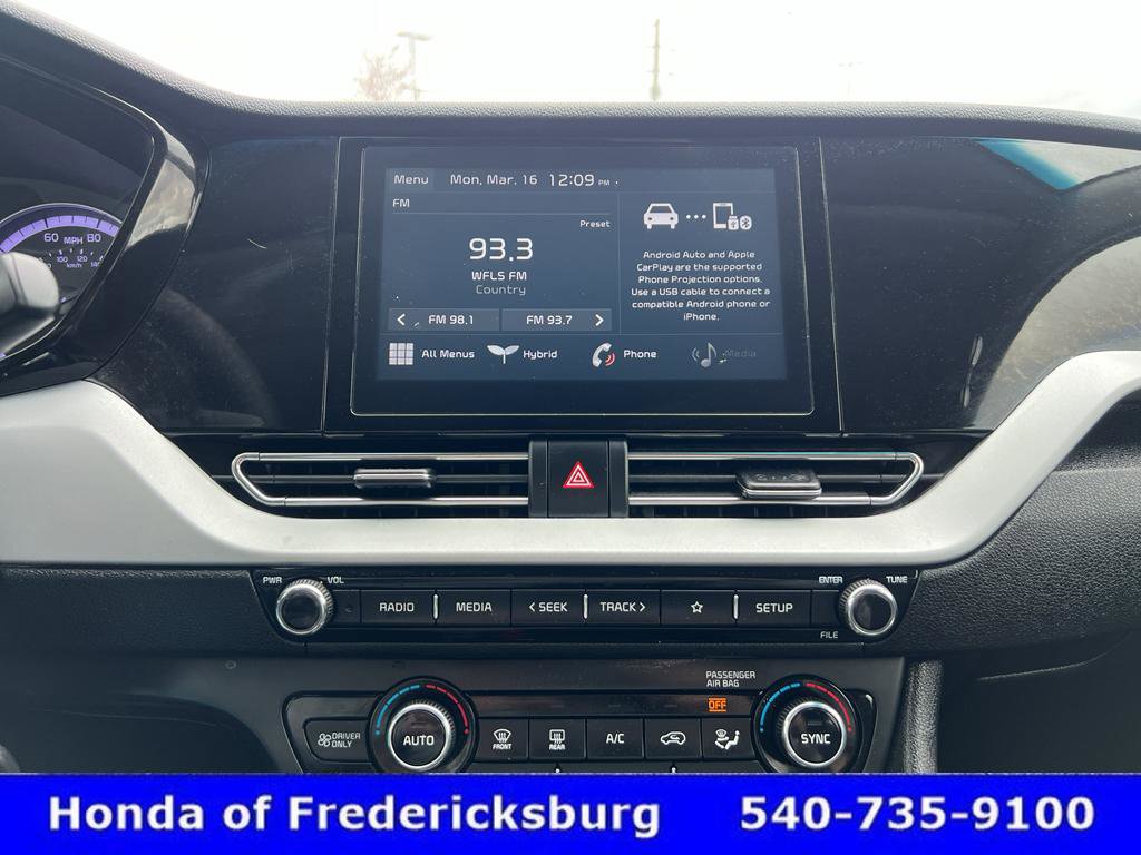 Used 2020 Kia Niro LX image 22