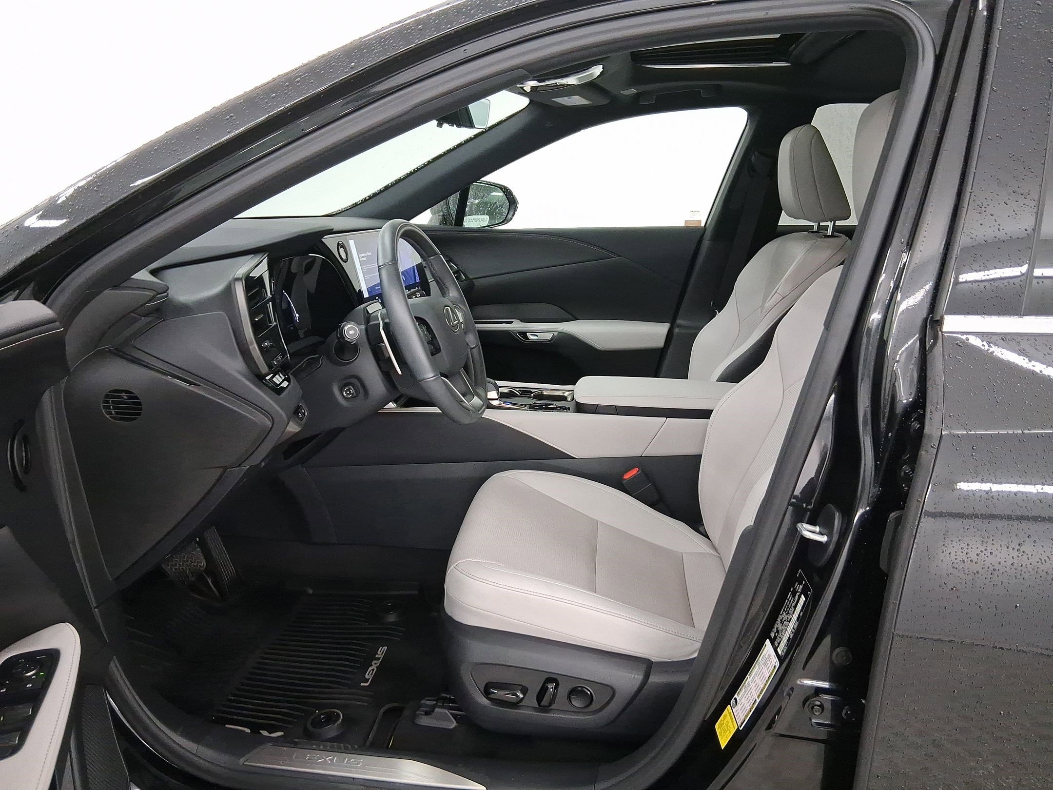 Certified 2023 Lexus RX 350 FWD image 5