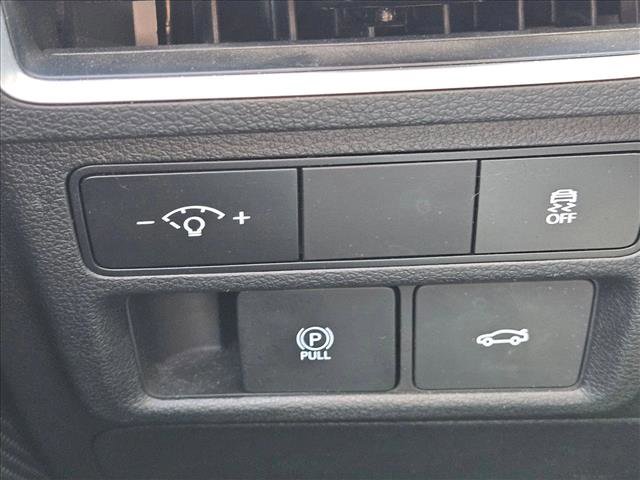 Certified 2024 Hyundai Sonata SEL FWD image 12