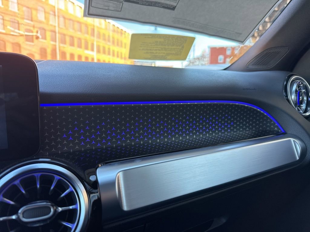 New 2026 Mercedes-Benz GLB 250 4MATIC image 34