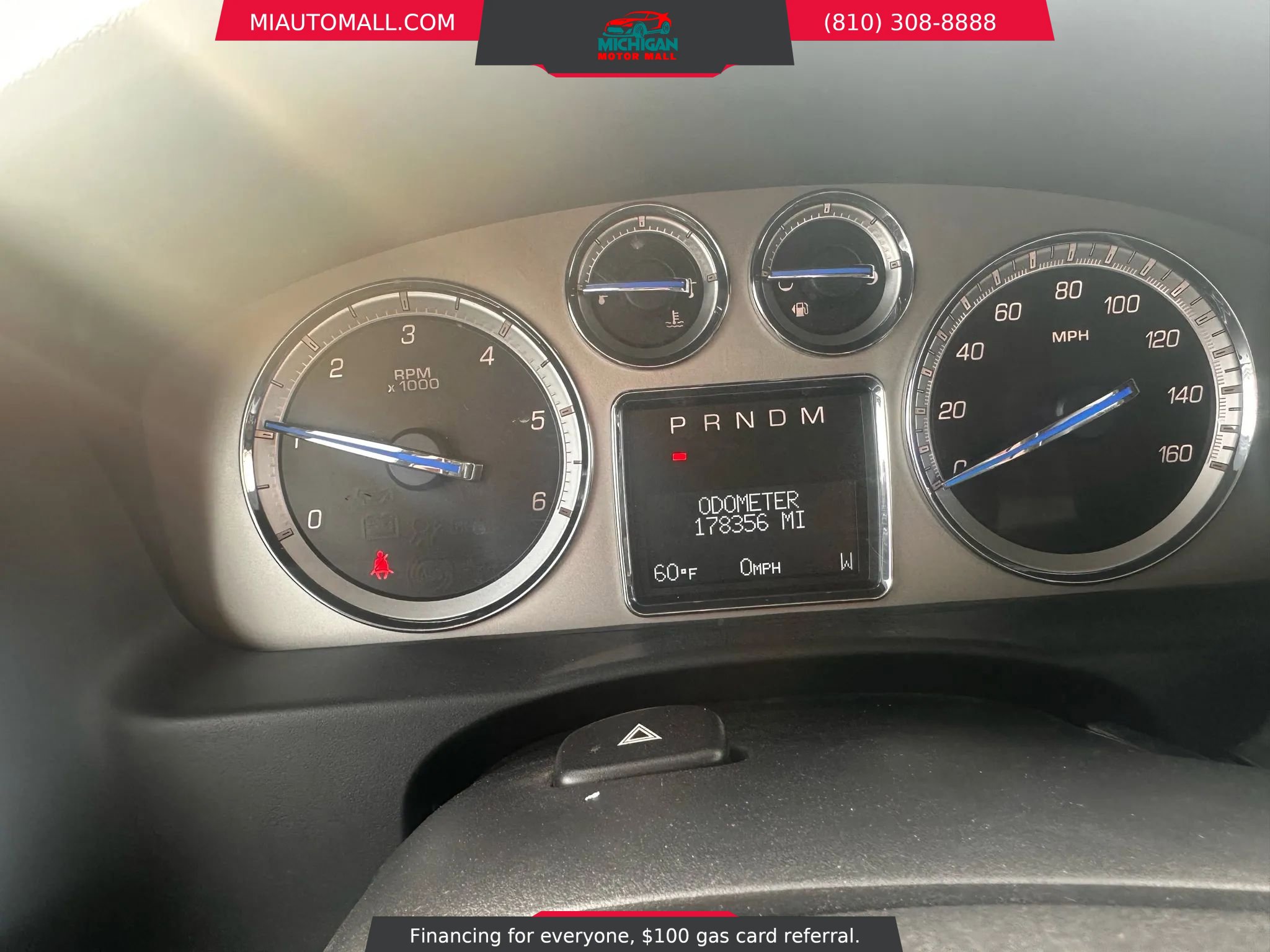 Used 2010 Cadillac Escalade Luxury image 9