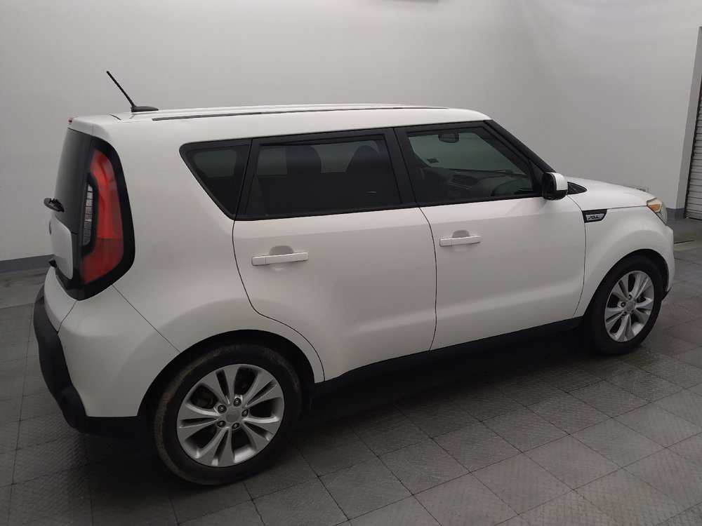 Used 2015 Kia Soul + w/ Audio Package FWD image 10