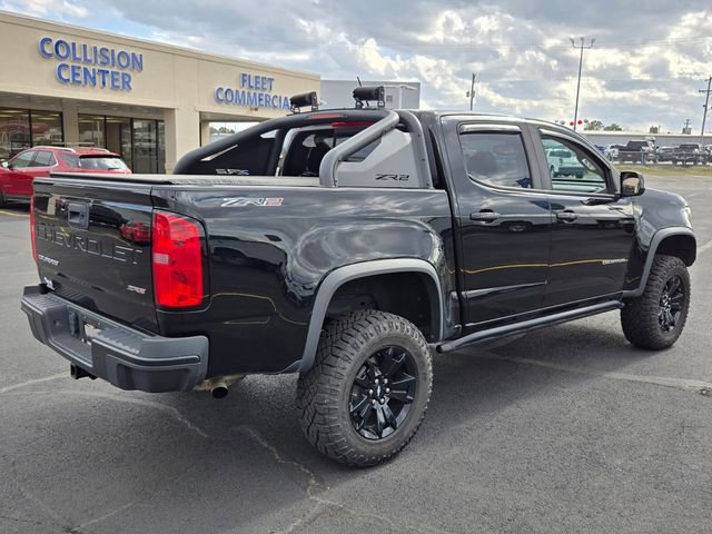 Used 2021 Chevrolet Colorado ZR2 w/ ZR2 Midnight Special Edition image 3