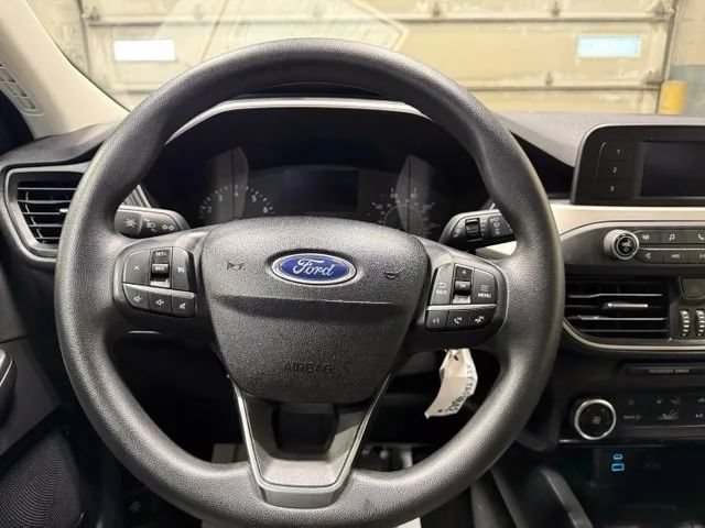 Used 2022 Ford Escape S AWD/4WD image 13