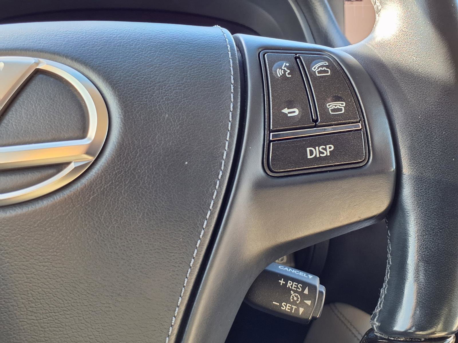 Used 2015 Lexus LS 460 w/ Comfort Package image 17