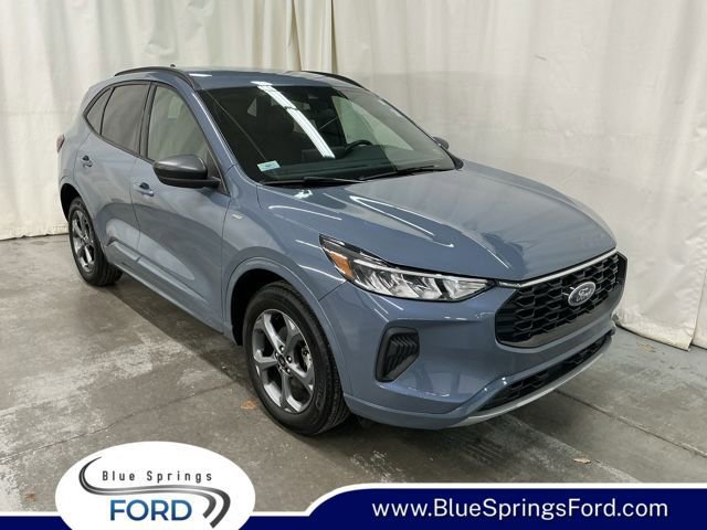 Used 2023 Ford Escape ST-Line w/ Tech Pack #1 image 1