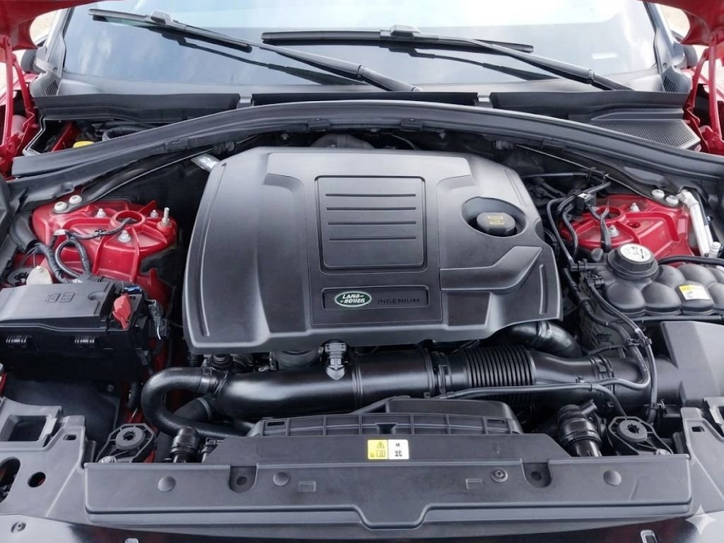 Used 2019 Land Rover Range Rover Velar S AWD/4WD image 9