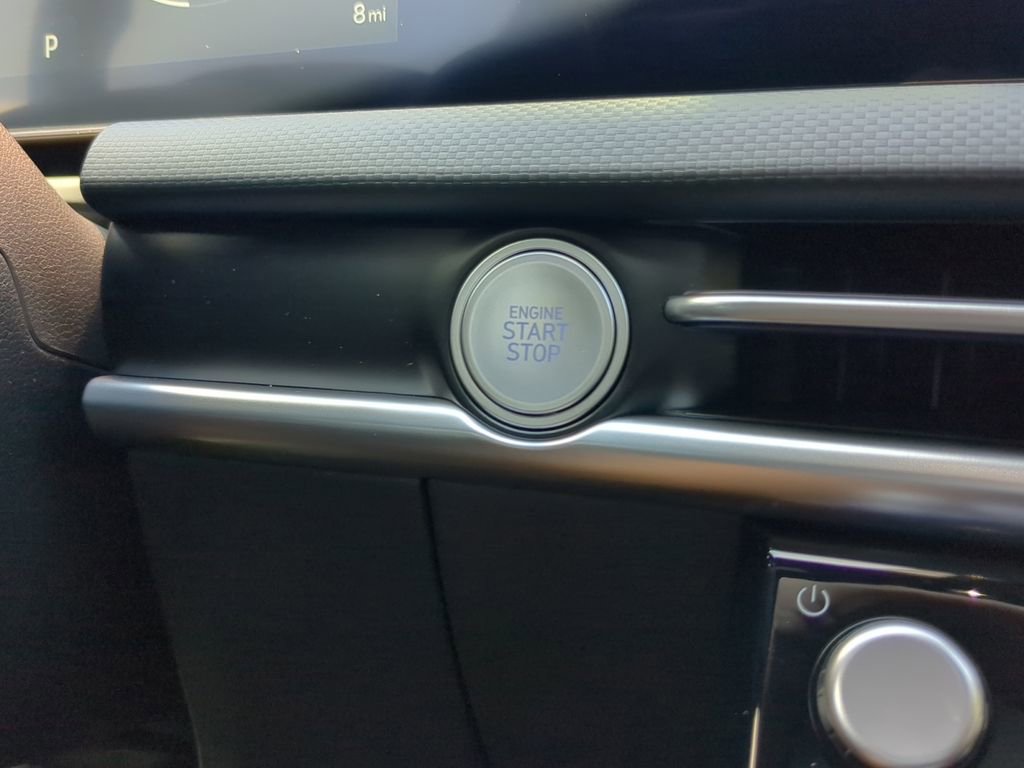 New 2025 Hyundai Santa Cruz SEL image 13