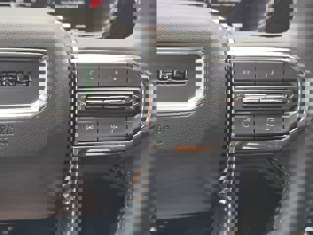 Used 2025 GMC Canyon Denali image 30