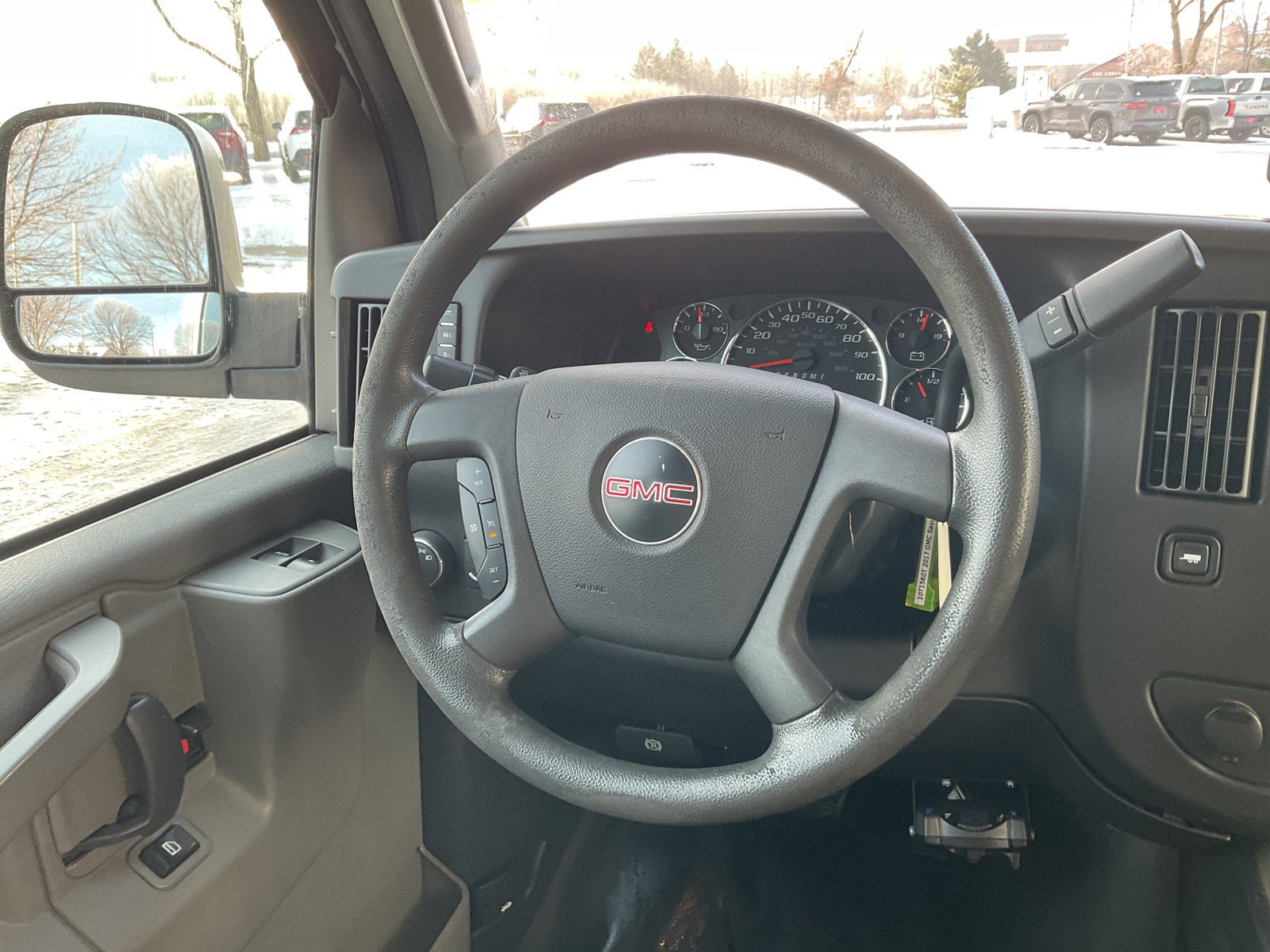 Used 2017 GMC Savana 2500 image 21