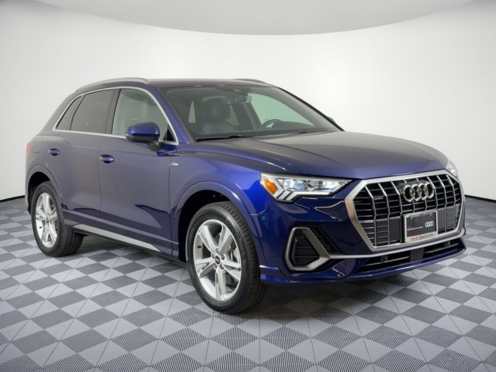 Used 2024 Audi Q3 2.0T Premium AWD/4WD image 7