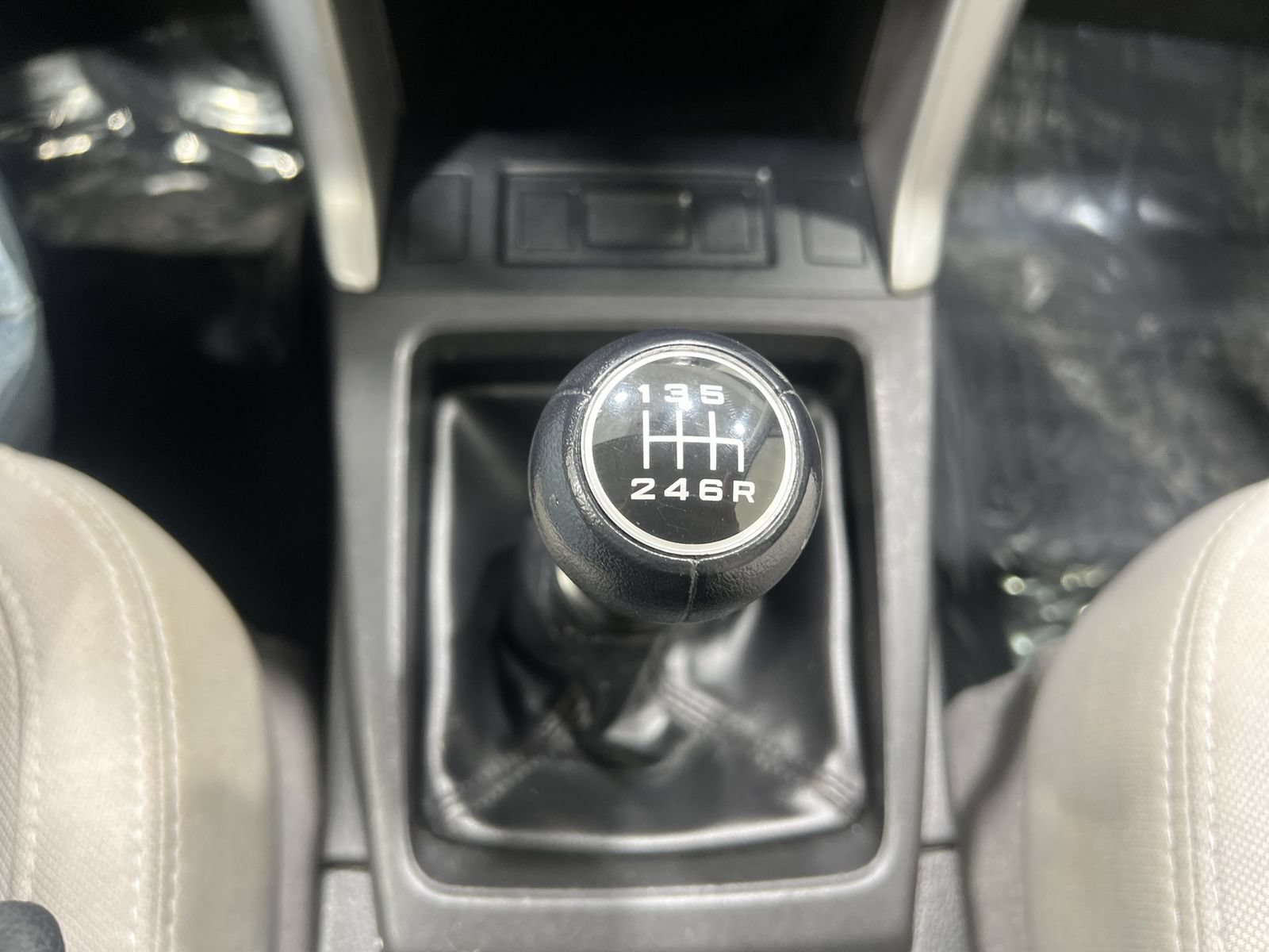 Used 2014 Subaru Forester 2.5i AWD/4WD image 18