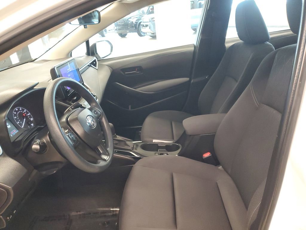 Used 2024 Toyota Corolla LE FWD image 14