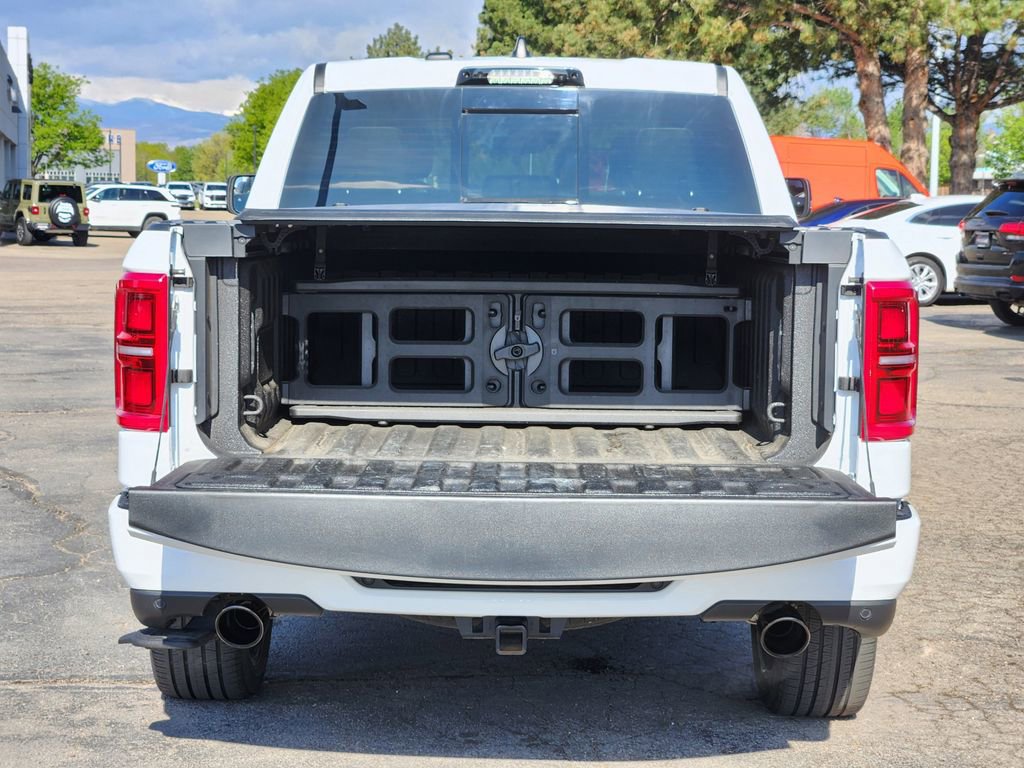 Used 2025 RAM 1500 Limited AWD/4WD image 11
