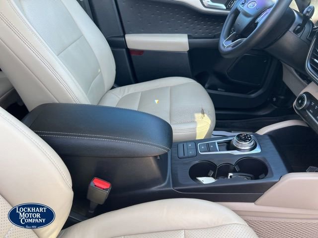 Used 2020 Ford Escape SE image 33