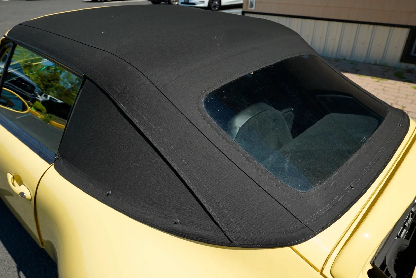 Used 1997 Porsche 911 Carrera RWD image 21