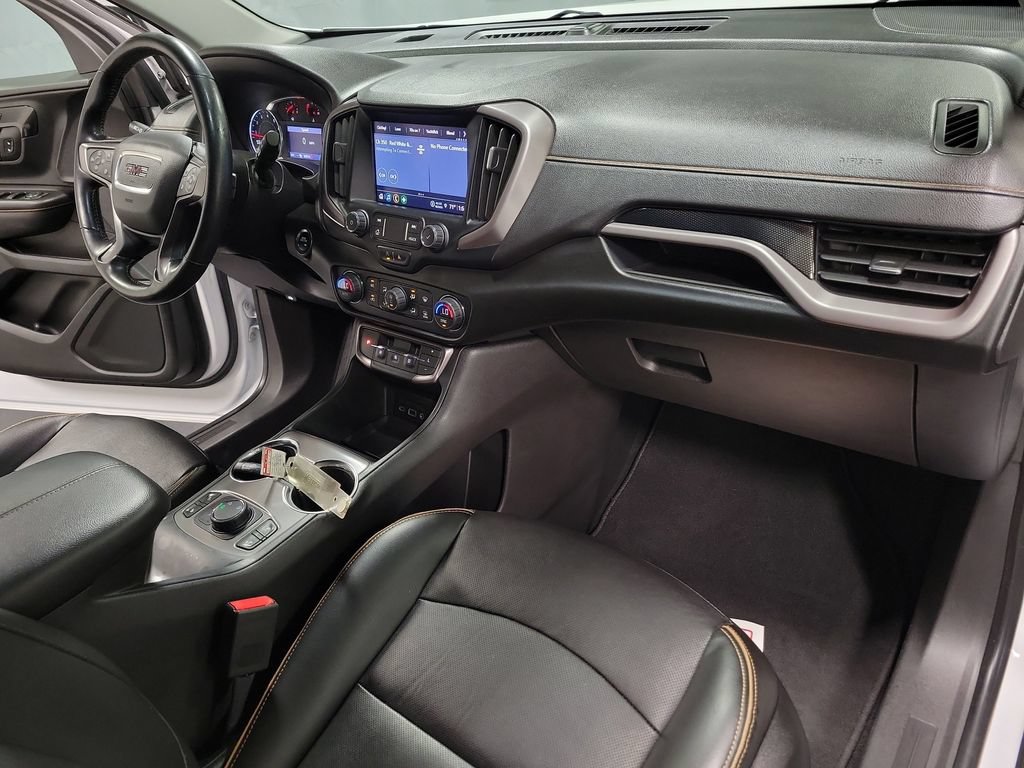 Used 2022 GMC Terrain AT4 AWD/4WD image 30