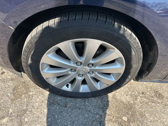 Used 2015 Buick Verano image 11