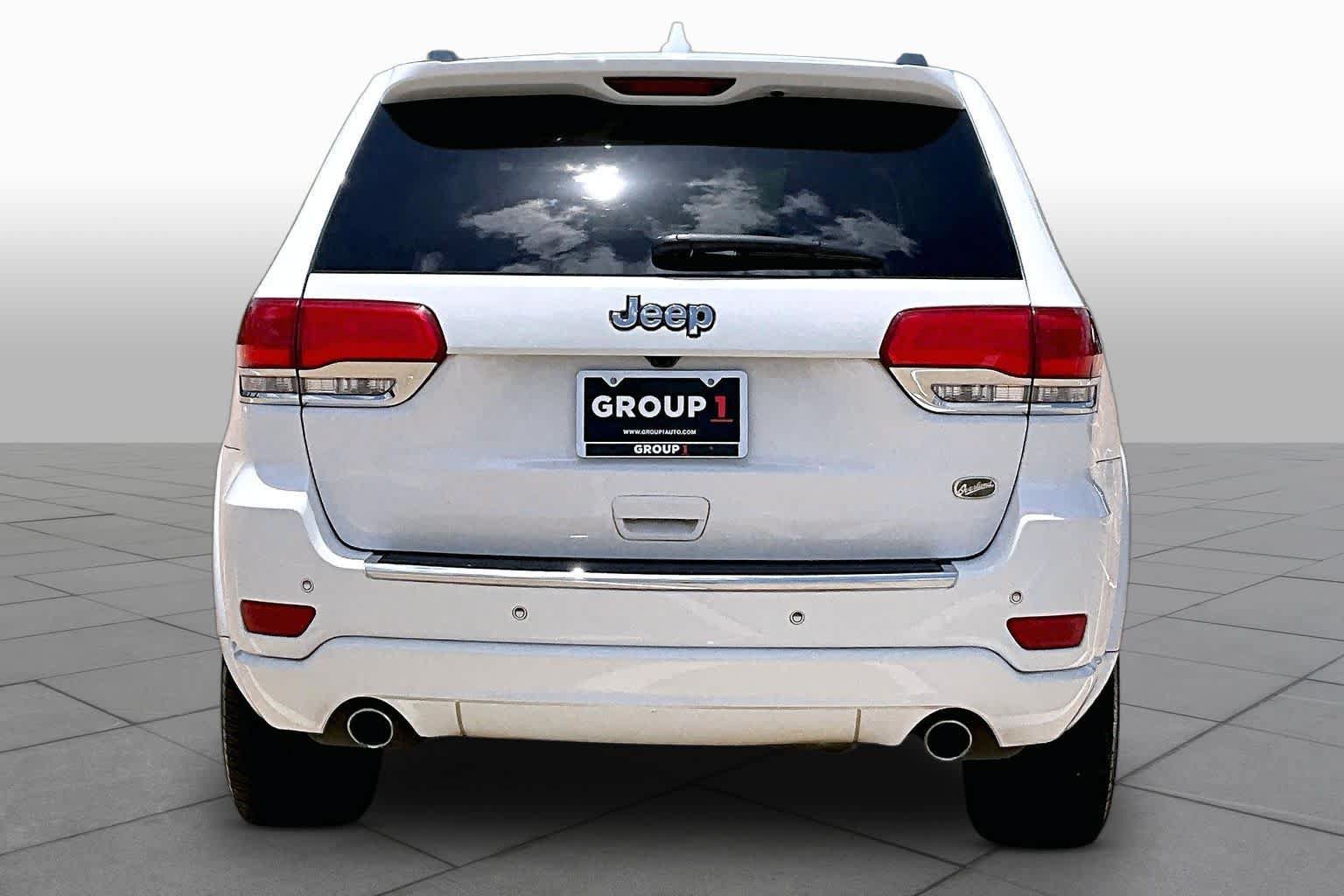 Used 2020 Jeep Grand Cherokee Overland RWD image 5