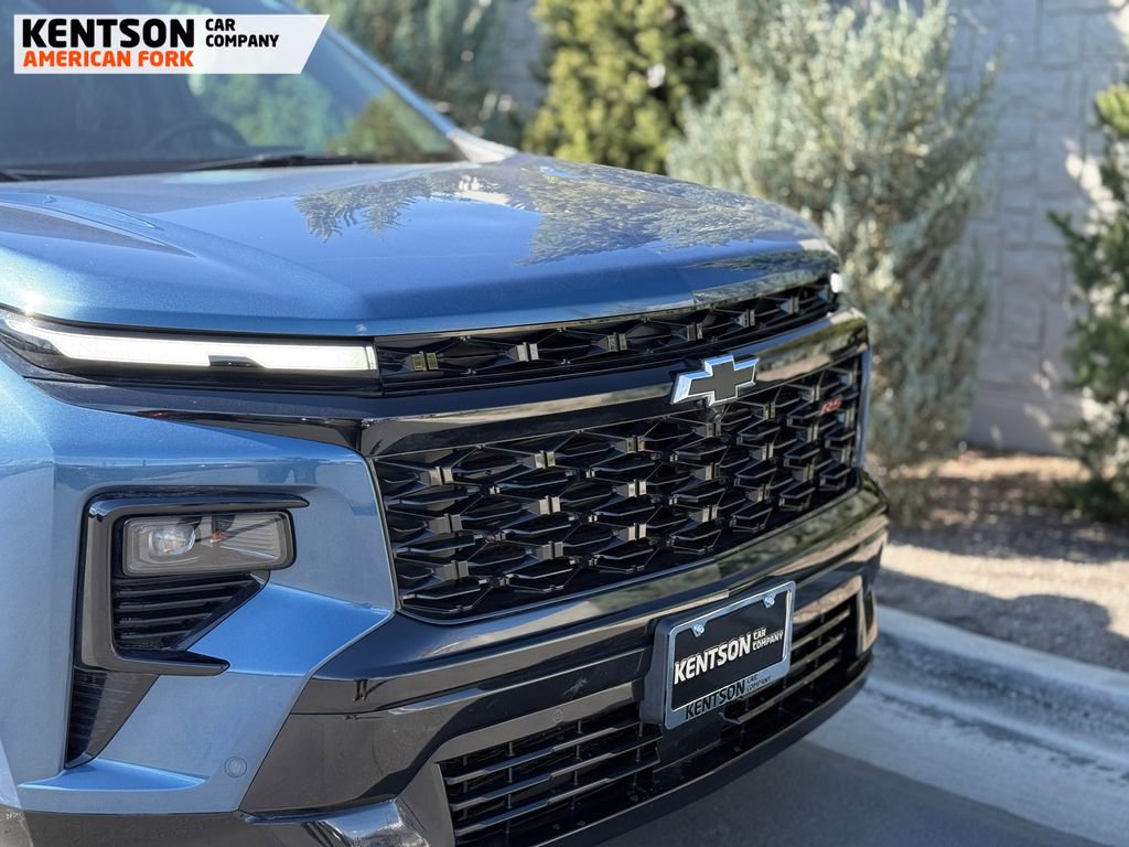 Used 2025 Chevrolet Traverse RS w/ LPO, Floor Liner Package image 15