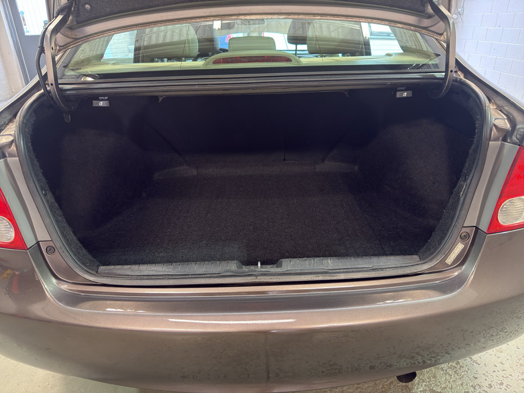 Used 2010 Honda Civic EX-L image 32