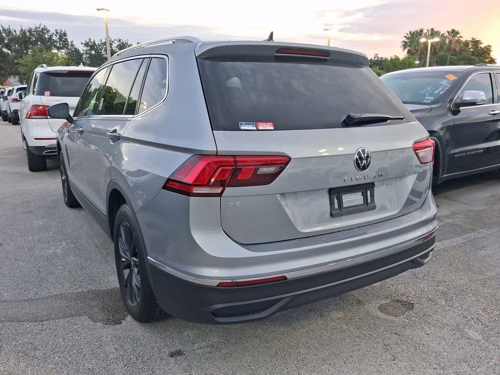 Used 2024 Volkswagen Tiguan SE FWD image 9
