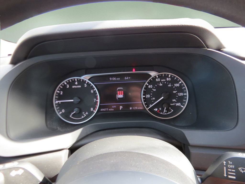 Used 2023 Nissan Pathfinder S image 26