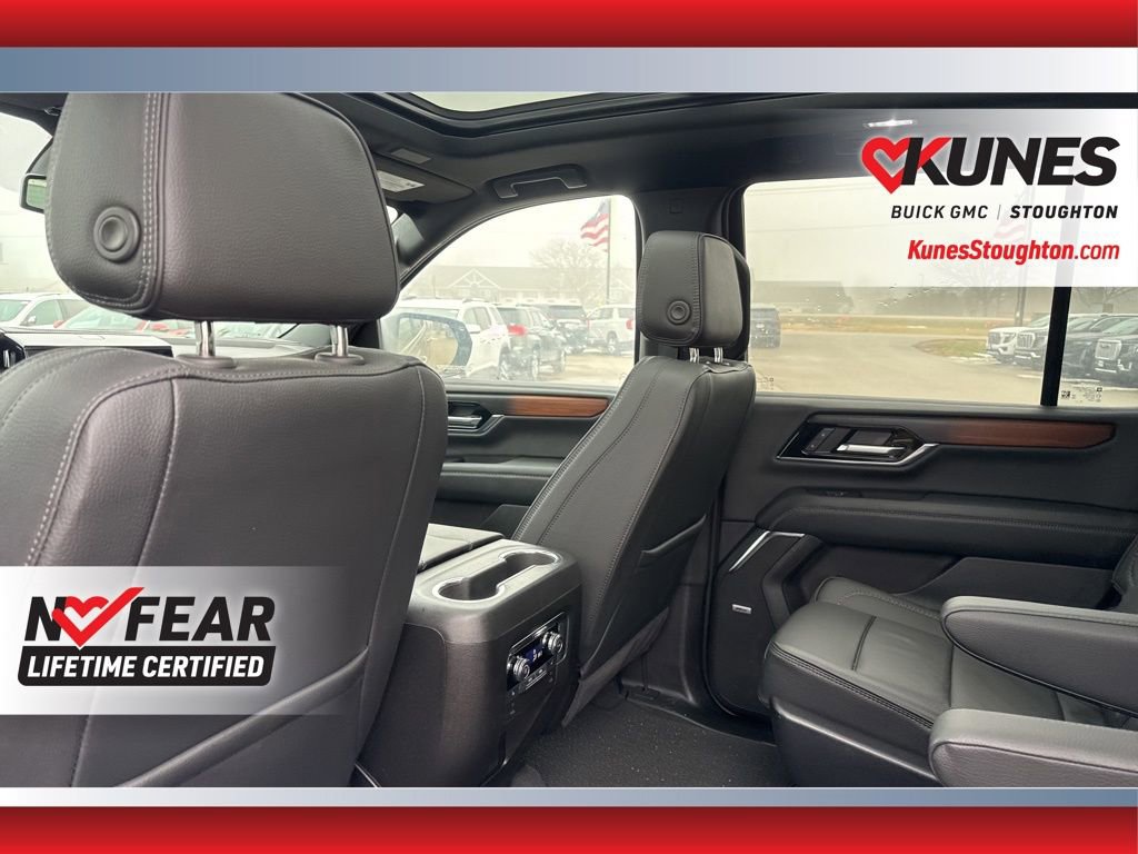 Used 2025 GMC Yukon Denali image 33
